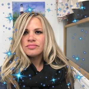 Meet your Posher, Angella